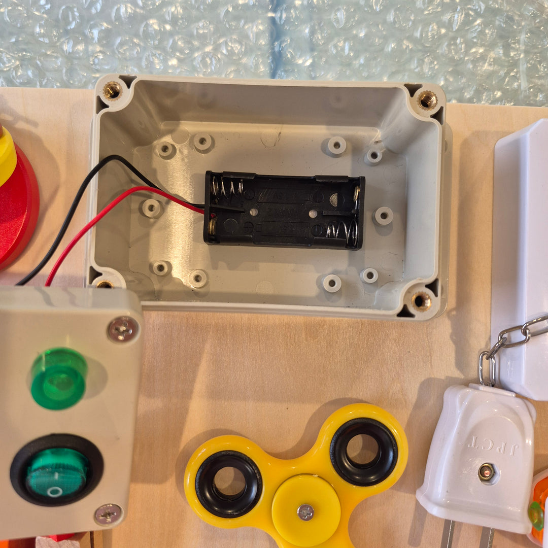 Montessori Wooden Busy Board Toddler Sensory Board Skill Toy 20 Widgets Educational Toy