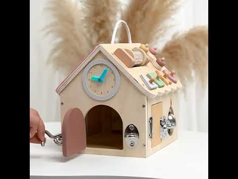 Montessori Busy House