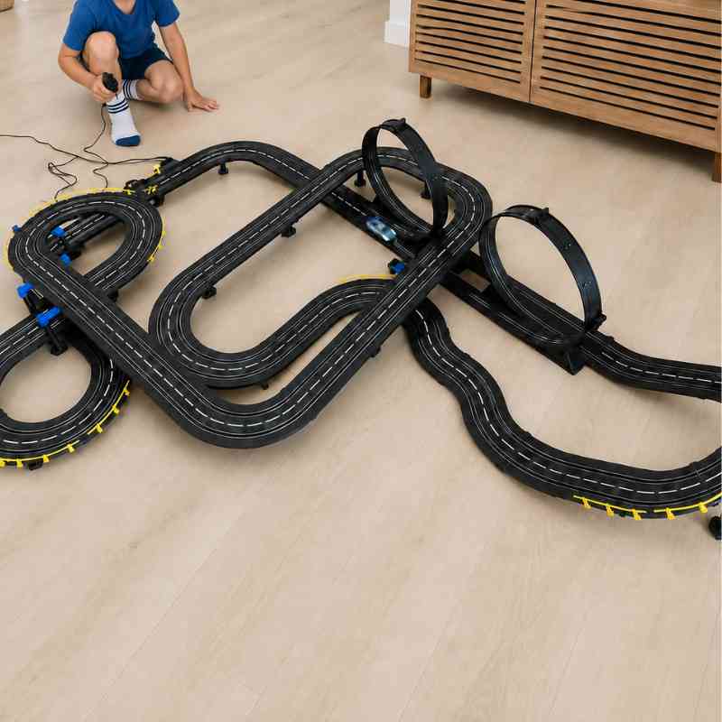 Dual Lane 11.8M Electric Racing Track Set With 4 Cars &amp; Speed Controllers